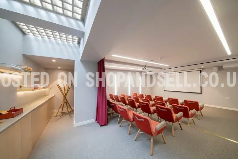 London - W1W 6XB, Your private office 2 desk to rent at Spaces Fitzrovia