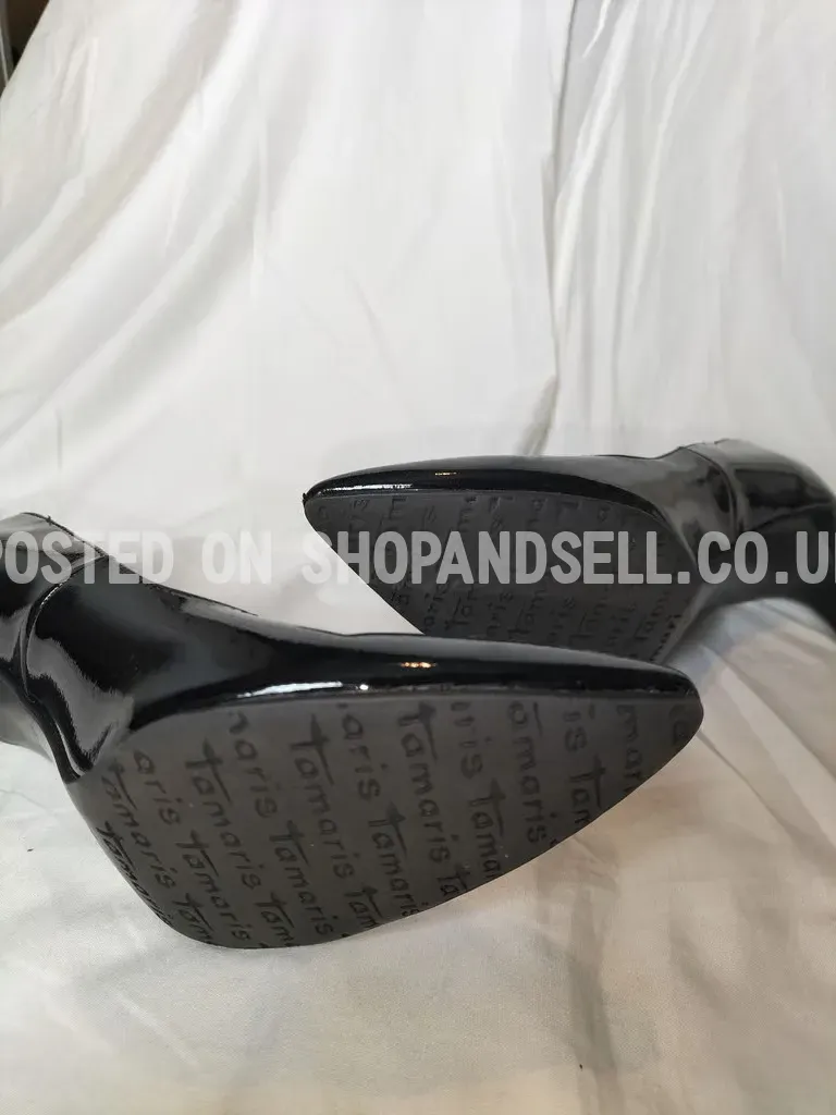 Tamaris Black Patent Heels
