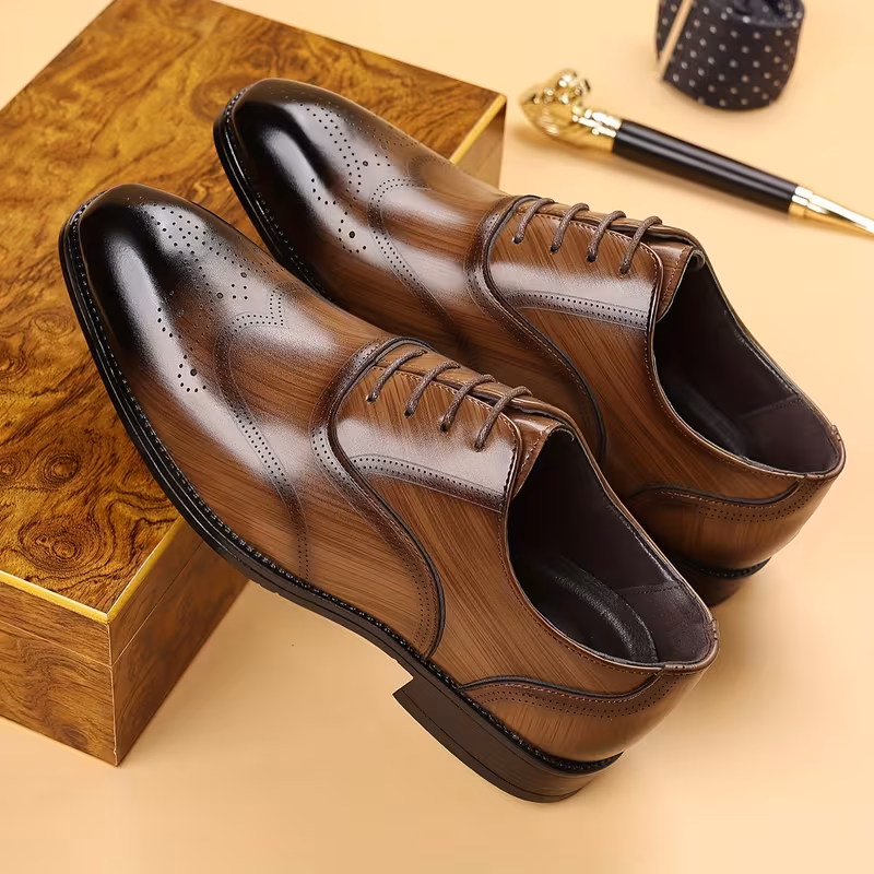 MIOEERT Men's Classic Wing Tip Dress Shoes. 