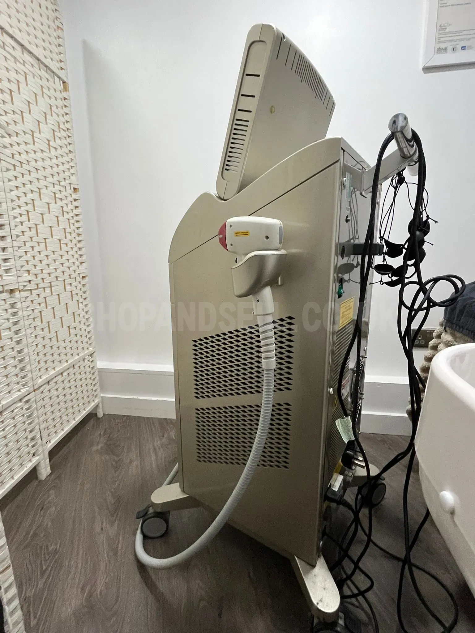 FOR SALE: Alma Soprano ICE – Professional Laser Hair Removal System