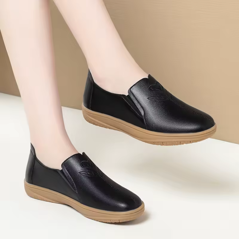 New Woman Flats Soft Leather