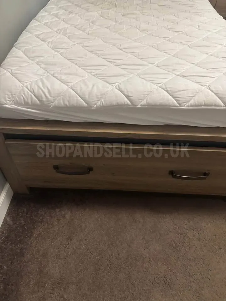 2 Twin size beds with drawers with night stand
